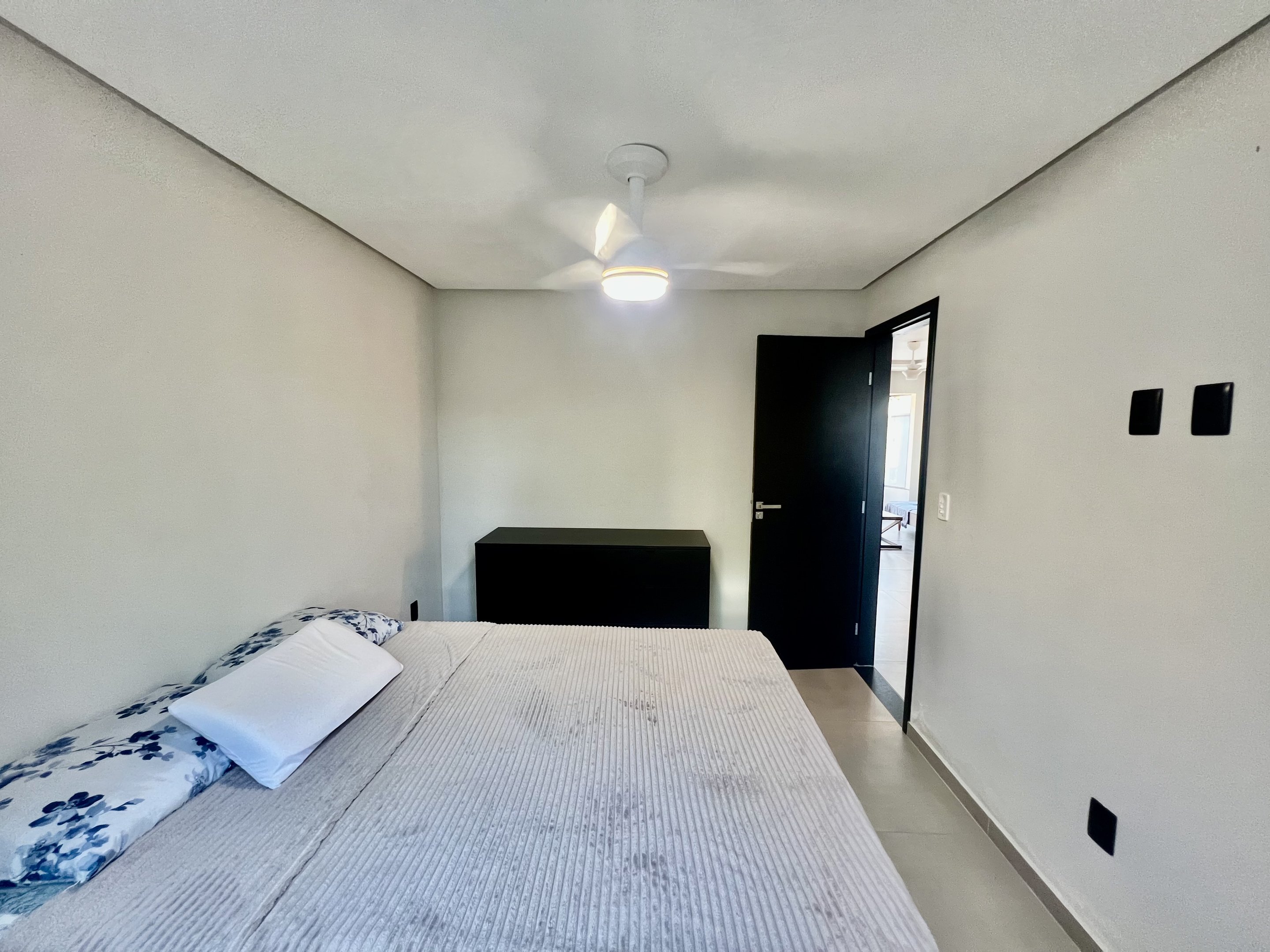Casa à venda com 2 quartos, 65m² - Foto 22