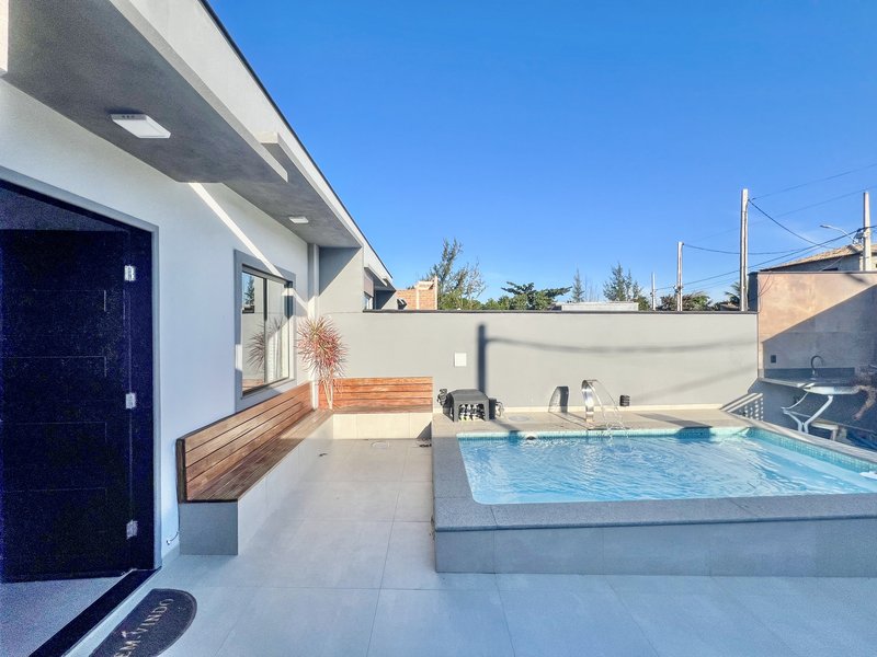 Casa em Búzios c/ Piscina e Mobiliada – 400m da Praia Rasa Rua Ilha Rasa Armação dos Búzios - 