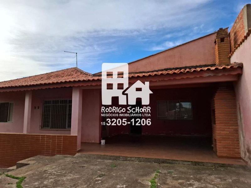 Excelente Oportunidade no Jardim Bela Vista! Casa com 2 suítes, pomar e canil Rua Músico Waldemar Olivieri Tatuí - 