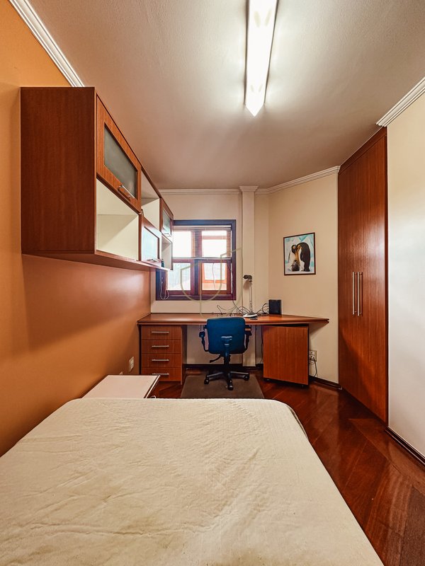 Casa com 4 Suítes no Condomínio Jardim das Colinas Avenida Major Miguel Naked São José dos Campos - 
