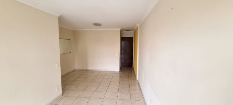 Apartamento para alugar com 75m², 3 quartos e 2 vagas Rua Abagiba São Paulo - 