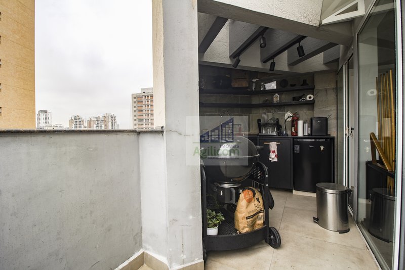 COBERTURA DUPLEX À VENDA EM VILA MARIANA COM 2 DORMITÓRIOS E 2 VAGAS DE GARAGEM Rua Professora Carolina Ribeiro São Paulo - 