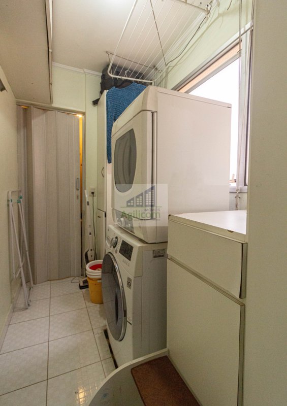 COBERTURA DUPLEX À VENDA EM VILA MARIANA COM 2 DORMITÓRIOS E 2 VAGAS DE GARAGEM Rua Professora Carolina Ribeiro São Paulo - 
