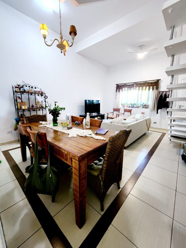 Casa com 3 quartos à venda Rua Marte Barueri - 