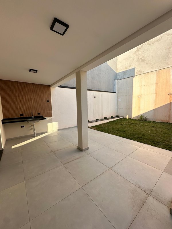 LINDA CASA NO JARDIM DOS ABREUS - Caieiras - 