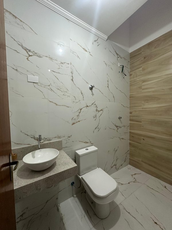 BELA CASA NO JARDIM EUROPA - Caieiras - 
