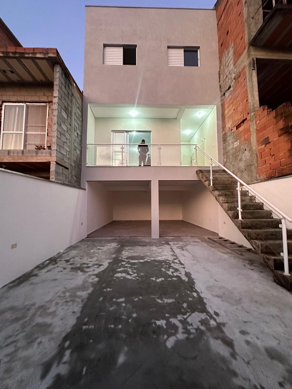 BELA CASA NO JARDIM EUROPA - Caieiras - 