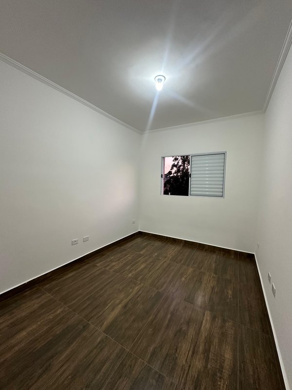 BELA CASA NO JARDIM EUROPA - Caieiras - 