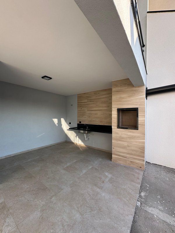 BELISSIMA CASA NO JARDIM EUROPA - Caieiras - 