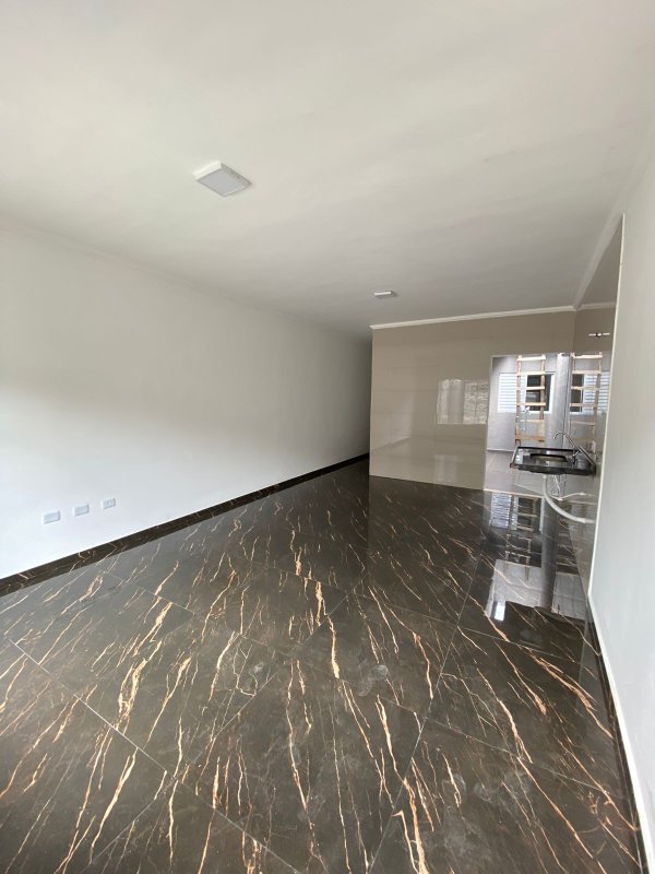 Linda casa no Recanto Feliz - Francisco Morato - 