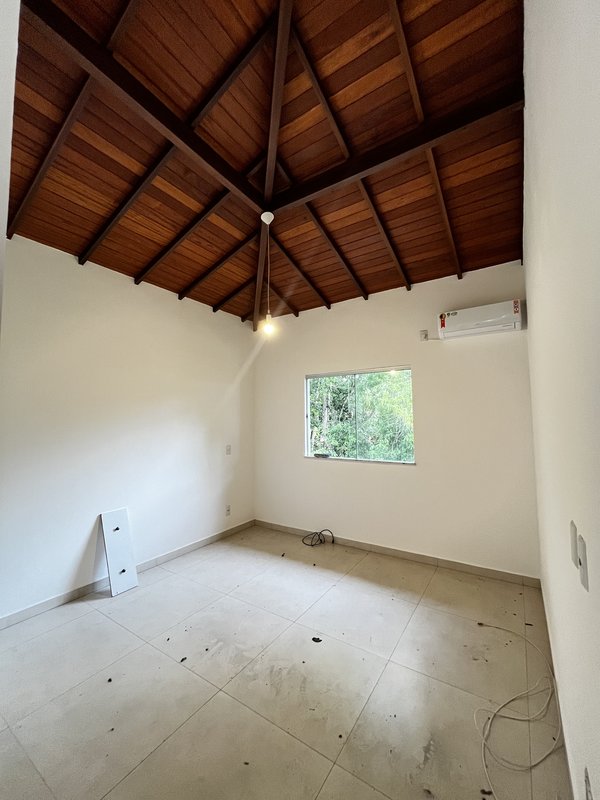 Casa a 50 metros do mar / 3 dormitórios/ estrada da balsa Estrada da balsa  Porto Seguro - 