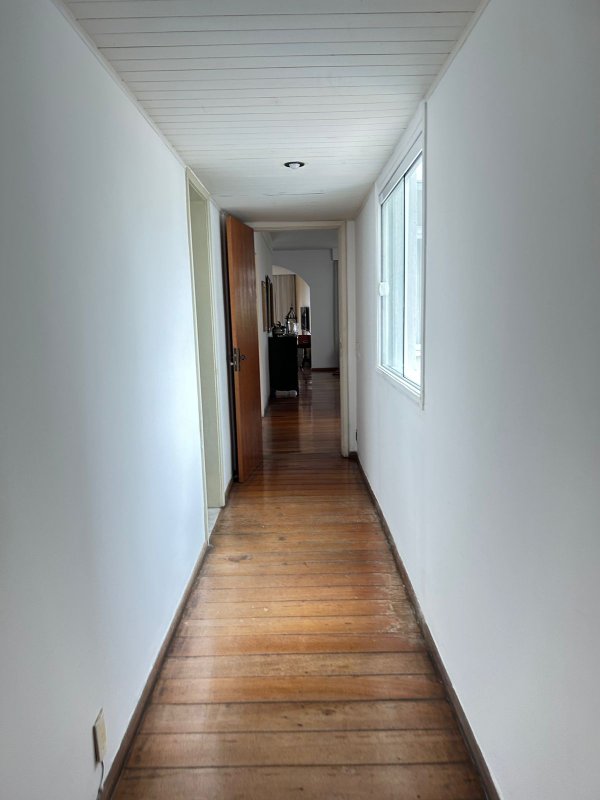 APARTAMENTO VISTA MAR 4 QUARTOS 2 SUÍTES LAVABO 4 GARAGENS À VENDA NO CORREDOR DA VITÓRIA! Corredor da Vitória Salvador - 