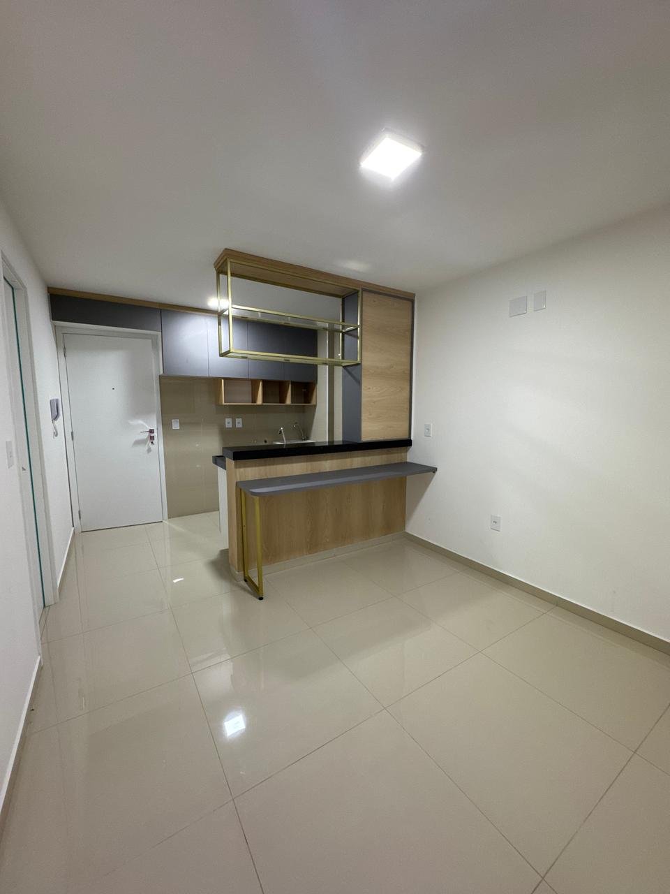 Apartamento para alugar com 1 quarto - Foto 2