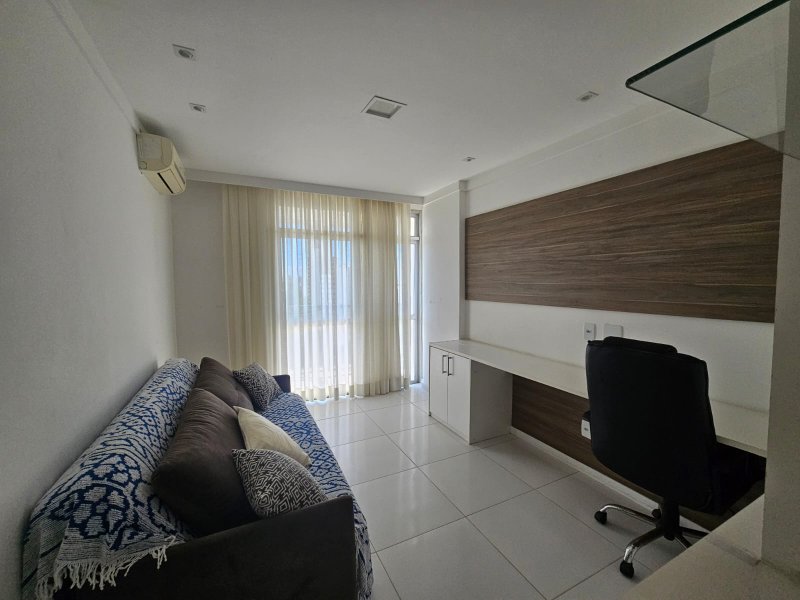 APARTAMENTO NASCENTE TOTAL 3 QUARTOS 2 SUÍTES VARANDA LAVABO 2 GARAGENS À VENDA NA GRAÇA! Avenida Princesa Leopoldina Salvador - 