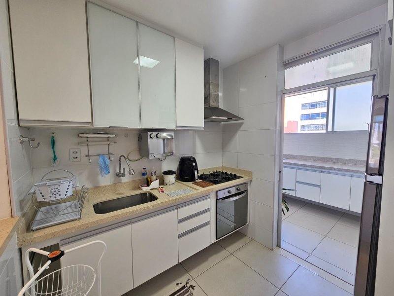 APARTAMENTO NASCENTE TOTAL 3 QUARTOS 2 SUÍTES VARANDA LAVABO 2 GARAGENS À VENDA NA GRAÇA! Avenida Princesa Leopoldina Salvador - 
