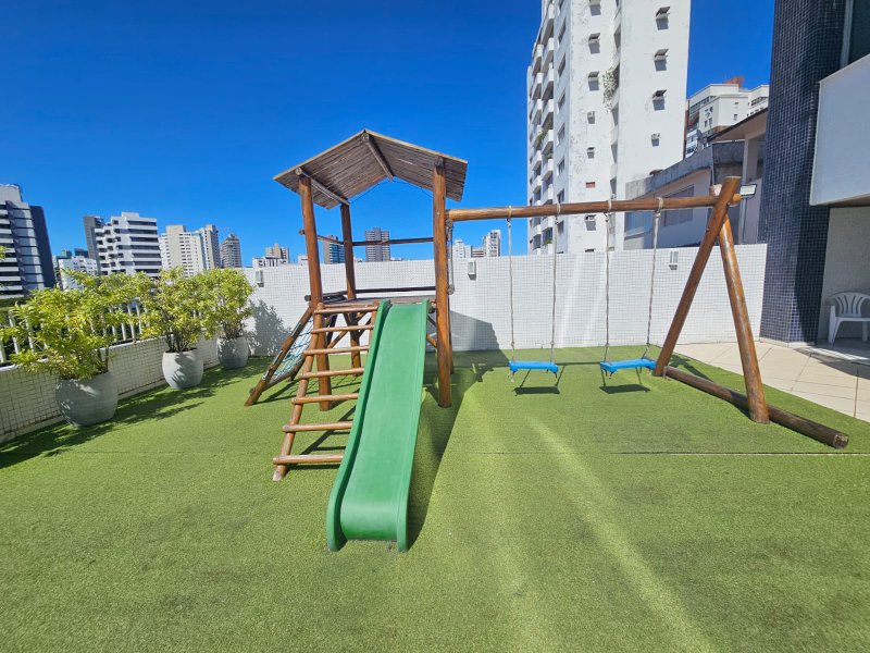 APARTAMENTO NASCENTE TOTAL 3 QUARTOS 2 SUÍTES VARANDA LAVABO 2 GARAGENS À VENDA NA GRAÇA! Avenida Princesa Leopoldina Salvador - 