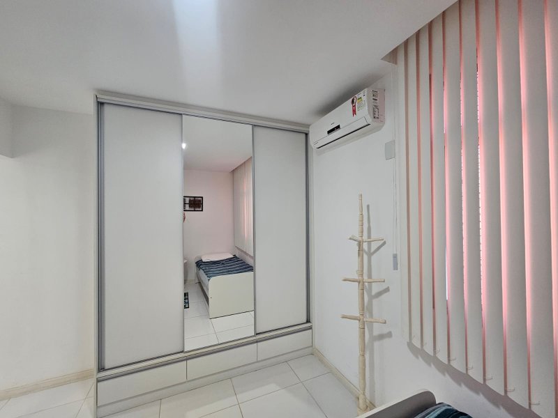 APARTAMENTO NASCENTE TOTAL 3 QUARTOS 2 SUÍTES VARANDA LAVABO 2 GARAGENS À VENDA NA GRAÇA! Avenida Princesa Leopoldina Salvador - 