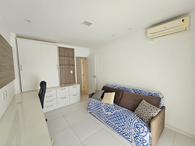 APARTAMENTO NASCENTE TOTAL 3 QUARTOS 2 SUÍTES VARANDA LAVABO 2 GARAGENS À VENDA NA GRAÇA! Avenida Princesa Leopoldina Salvador - 