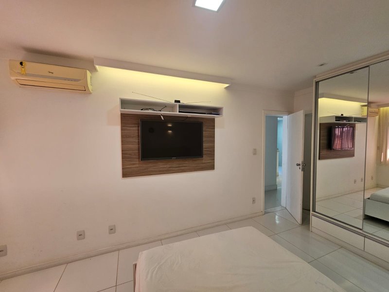 APARTAMENTO NASCENTE TOTAL 3 QUARTOS 2 SUÍTES VARANDA LAVABO 2 GARAGENS À VENDA NA GRAÇA! Avenida Princesa Leopoldina Salvador - 
