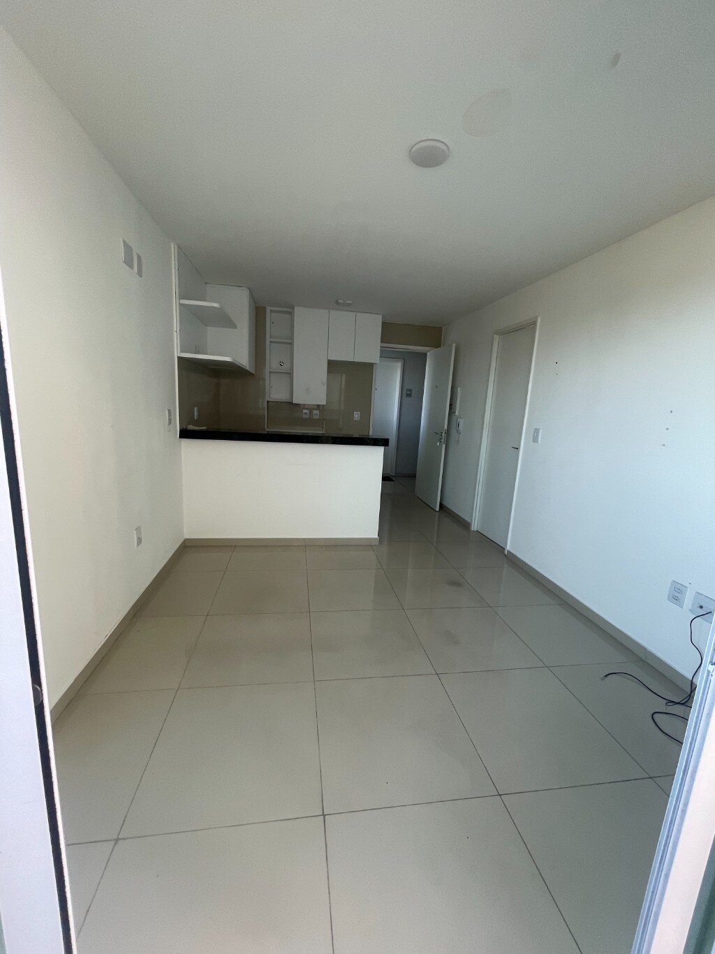 Apartamento para alugar com 1 quarto, 37m² - Foto 4