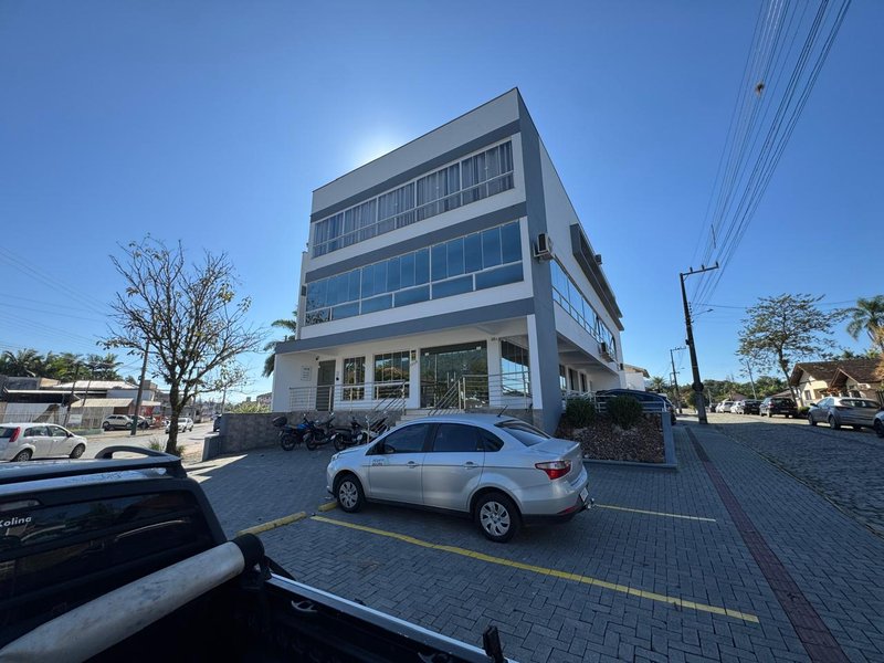Apartamento Mobiliado nos Estados - Timbó - 