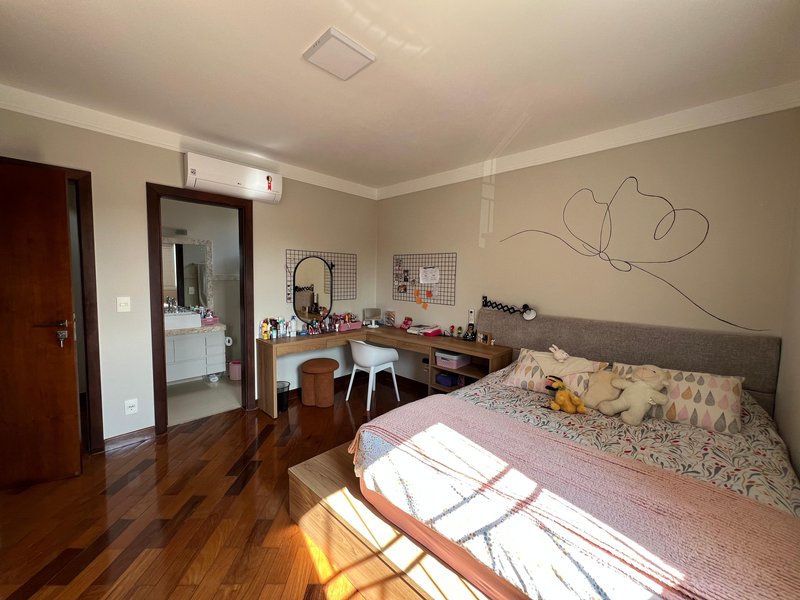 Casa à Venda Condomínio Guapore 1 Avenida Heráclito Fontoura Sobral Pinto Ribeirão Preto - 
