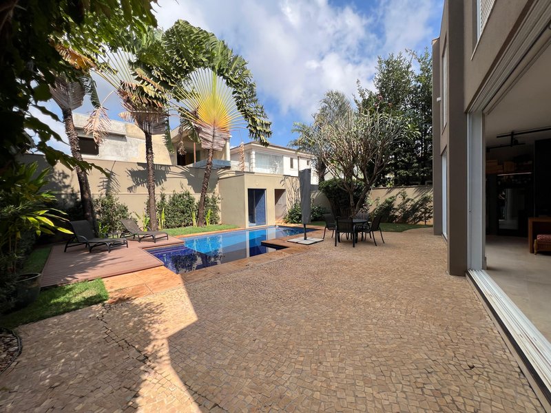 Casa à Venda Condomínio Guapore 1 Avenida Heráclito Fontoura Sobral Pinto Ribeirão Preto - 