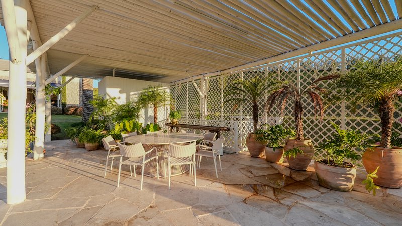 VILLA ALMARIAS — EXCLUSIVIDADE, REQUINTE E NATUREZA EM PERFEITA HARMONIA Estrada Municipal Natal Lorencini Jarinu - 