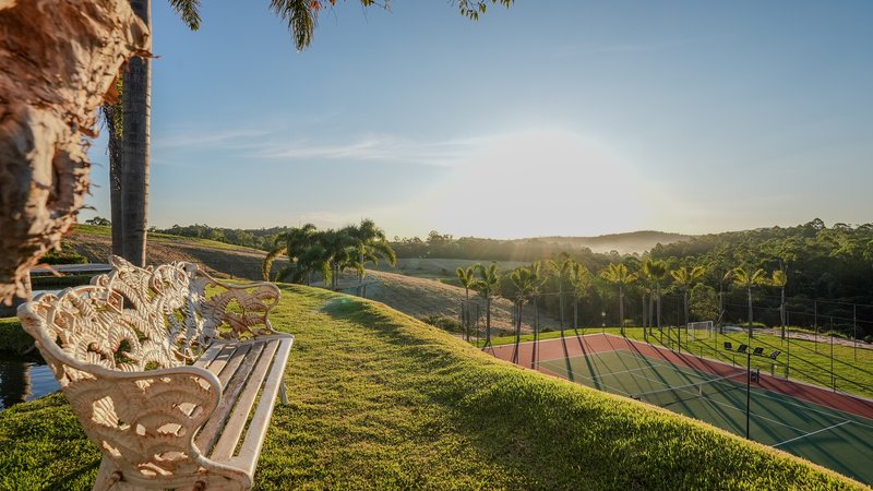 VILLA ALMARIAS — EXCLUSIVIDADE, REQUINTE E NATUREZA EM PERFEITA HARMONIA Estrada Municipal Natal Lorencini Jarinu - 