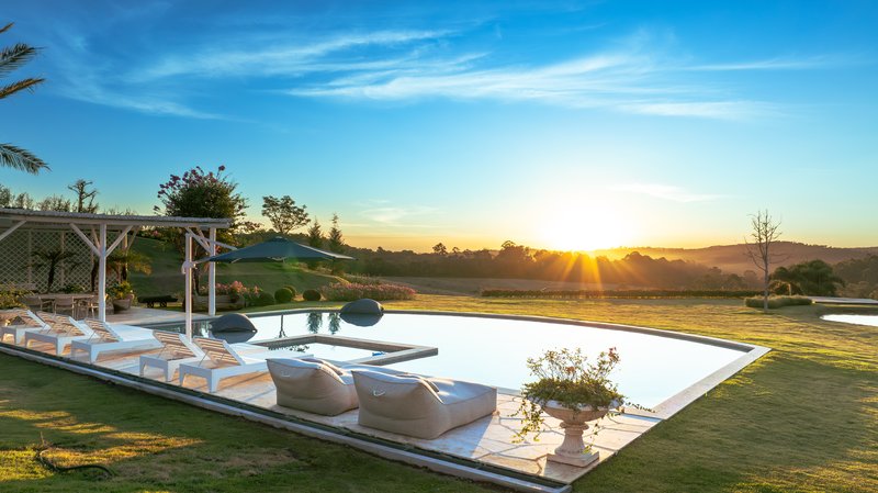 VILLA ALMARIAS — EXCLUSIVIDADE, REQUINTE E NATUREZA EM PERFEITA HARMONIA Estrada Municipal Natal Lorencini Jarinu - 