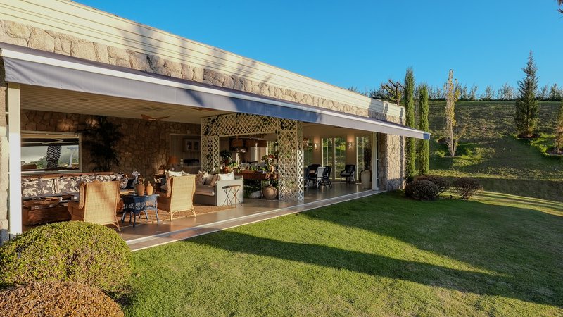 VILLA ALMARIAS — EXCLUSIVIDADE, REQUINTE E NATUREZA EM PERFEITA HARMONIA Estrada Municipal Natal Lorencini Jarinu - 