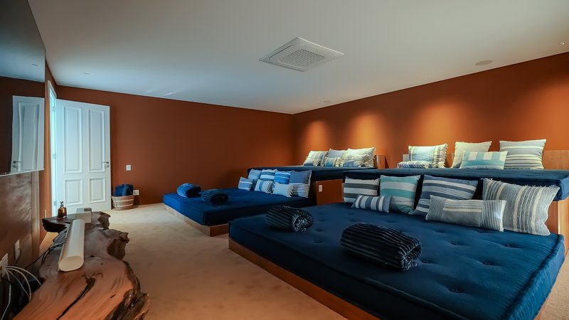 VILLA ALMARIAS — EXCLUSIVIDADE, REQUINTE E NATUREZA EM PERFEITA HARMONIA Estrada Municipal Natal Lorencini Jarinu - 