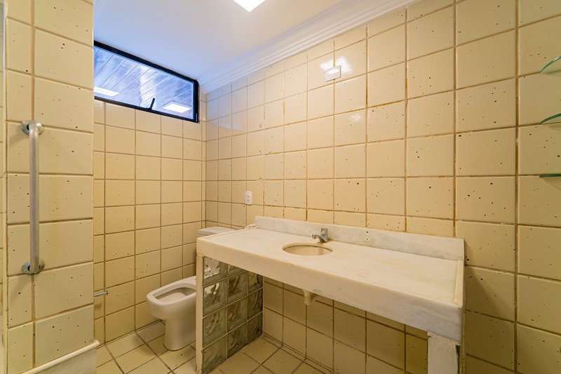 Cobertura duplex em João Pessoa 404m² 4 suítes 3 vagas Rua Eutiquiano Barreto João Pessoa - 