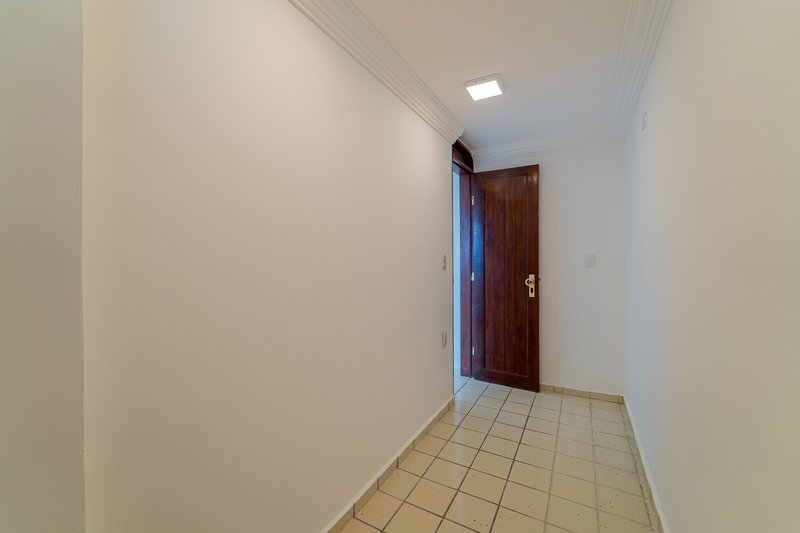 Cobertura duplex em João Pessoa 404m² 4 suítes 3 vagas Rua Eutiquiano Barreto João Pessoa - 