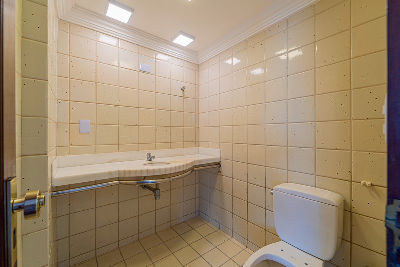 Cobertura duplex em João Pessoa 404m² 4 suítes 3 vagas Rua Eutiquiano Barreto João Pessoa - 