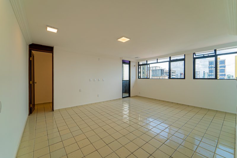 Cobertura duplex em João Pessoa 404m² 4 suítes 3 vagas Rua Eutiquiano Barreto João Pessoa - 