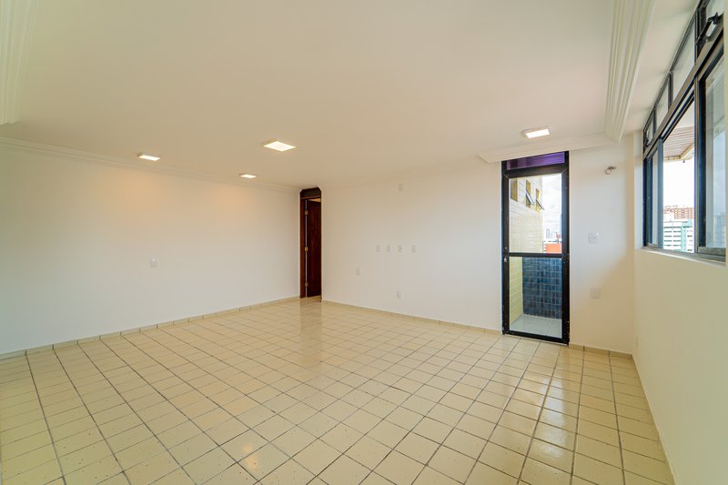 Cobertura duplex em João Pessoa 404m² 4 suítes 3 vagas Rua Eutiquiano Barreto João Pessoa - 