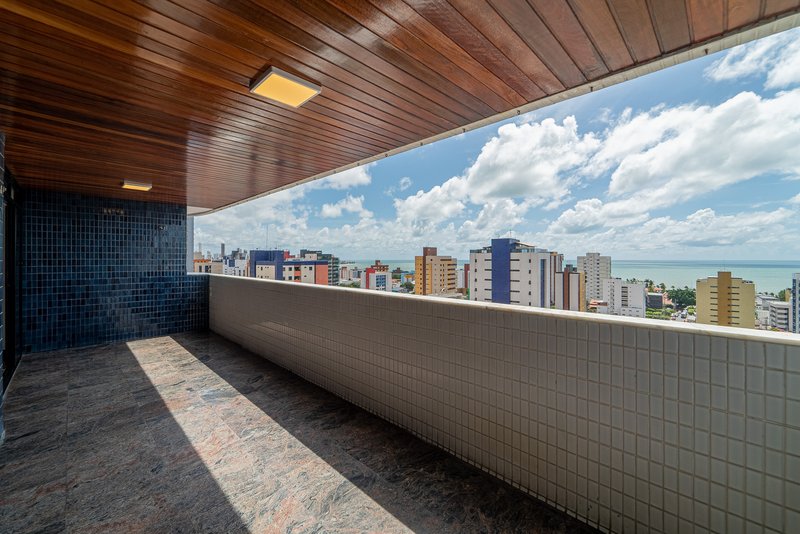 Cobertura duplex em João Pessoa 404m² 4 suítes 3 vagas Rua Eutiquiano Barreto João Pessoa - 