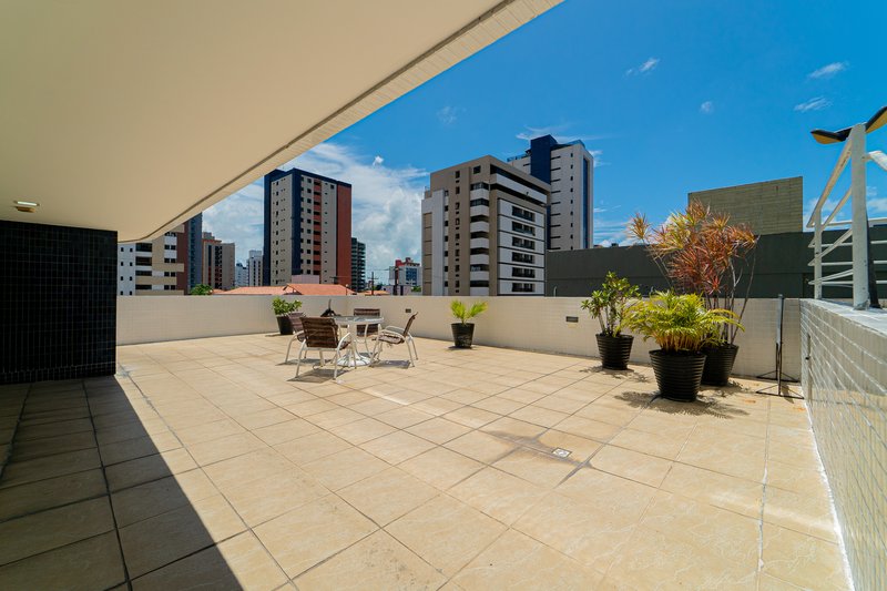 Cobertura duplex em João Pessoa 404m² 4 suítes 3 vagas Rua Eutiquiano Barreto João Pessoa - 