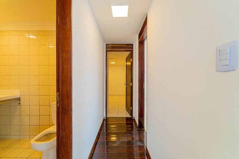 Cobertura duplex em João Pessoa 404m² 4 suítes 3 vagas Rua Eutiquiano Barreto João Pessoa - 