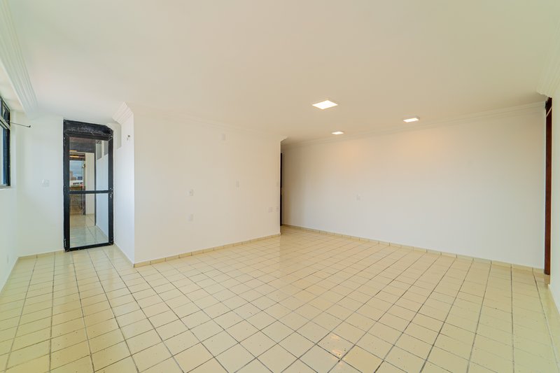 Cobertura duplex em João Pessoa 404m² 4 suítes 3 vagas Rua Eutiquiano Barreto João Pessoa - 
