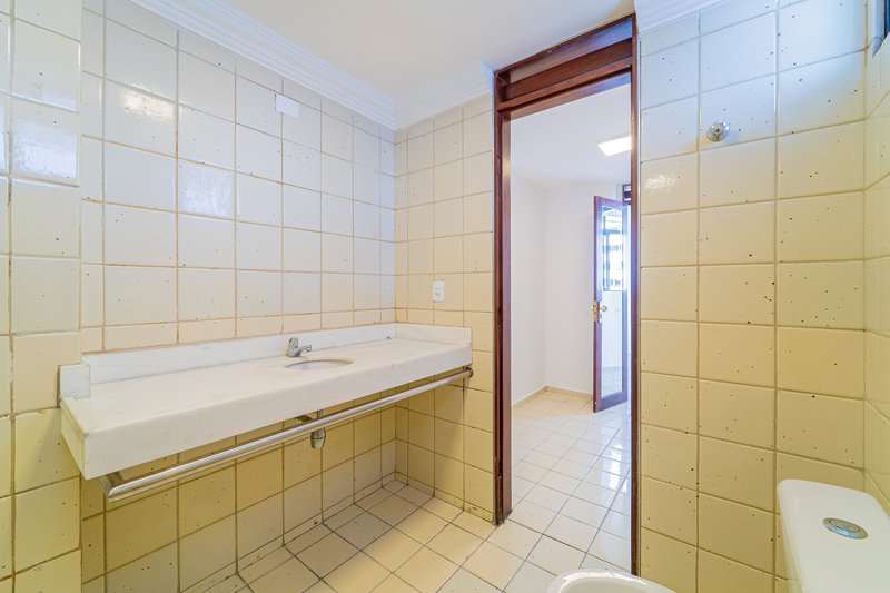 Cobertura duplex em João Pessoa 404m² 4 suítes 3 vagas Rua Eutiquiano Barreto João Pessoa - 
