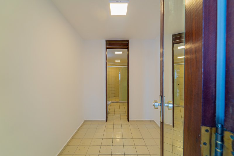Cobertura duplex em João Pessoa 404m² 4 suítes 3 vagas Rua Eutiquiano Barreto João Pessoa - 