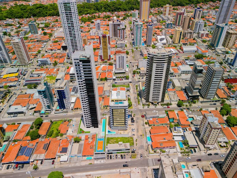 Cobertura duplex em João Pessoa 404m² 4 suítes 3 vagas Rua Eutiquiano Barreto João Pessoa - 
