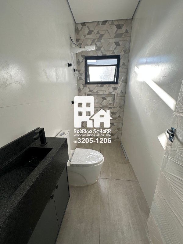🏡 Casa Maravilhosa com 3 quartos e piscina à venda no Condomínio Ypês 2! - Tatuí - 