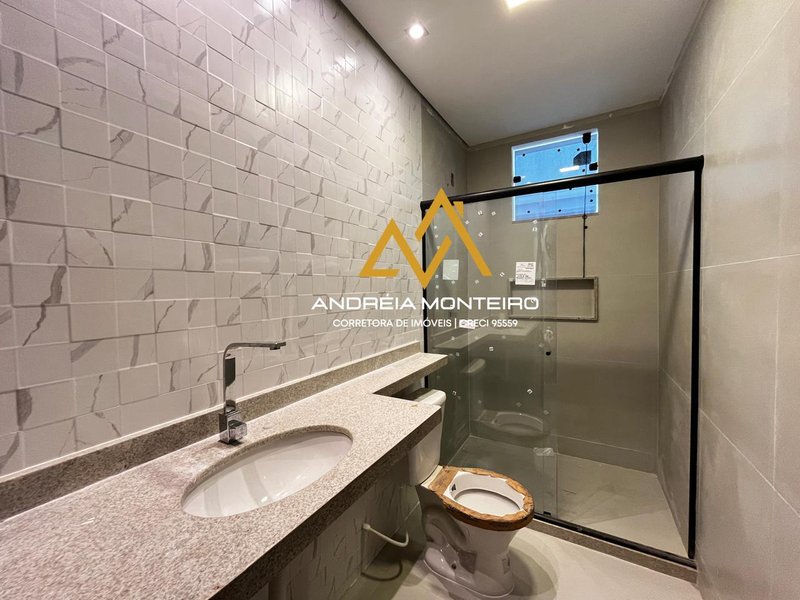 Casa com 3 Quartos, sendo 1 suíte, Área Gourmet à venda, 116 m² por R$ 595.000 Rua João da Cunha abreu Maricá - 