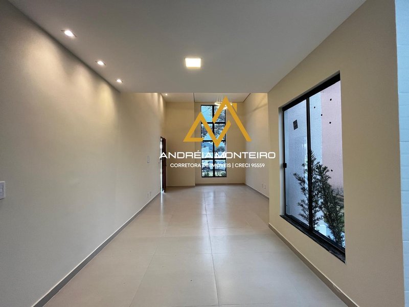 Casa com 3 Quartos, sendo 1 suíte, Área Gourmet à venda, 116 m² por R$ 595.000 Rua João da Cunha abreu Maricá - 
