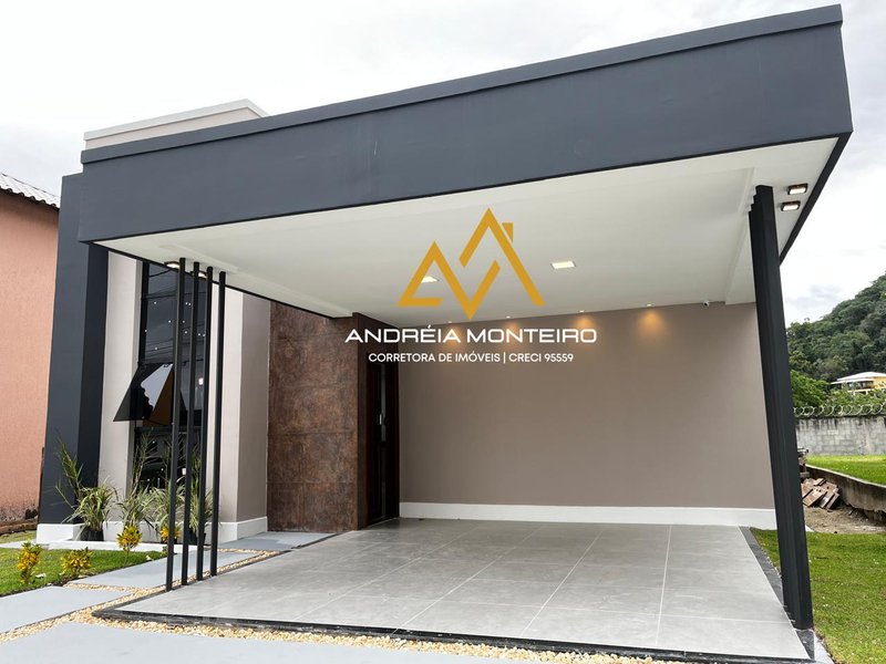 Casa com 3 Quartos, sendo 1 suíte, Área Gourmet à venda, 116 m² por R$ 595.000 Rua João da Cunha abreu Maricá - 