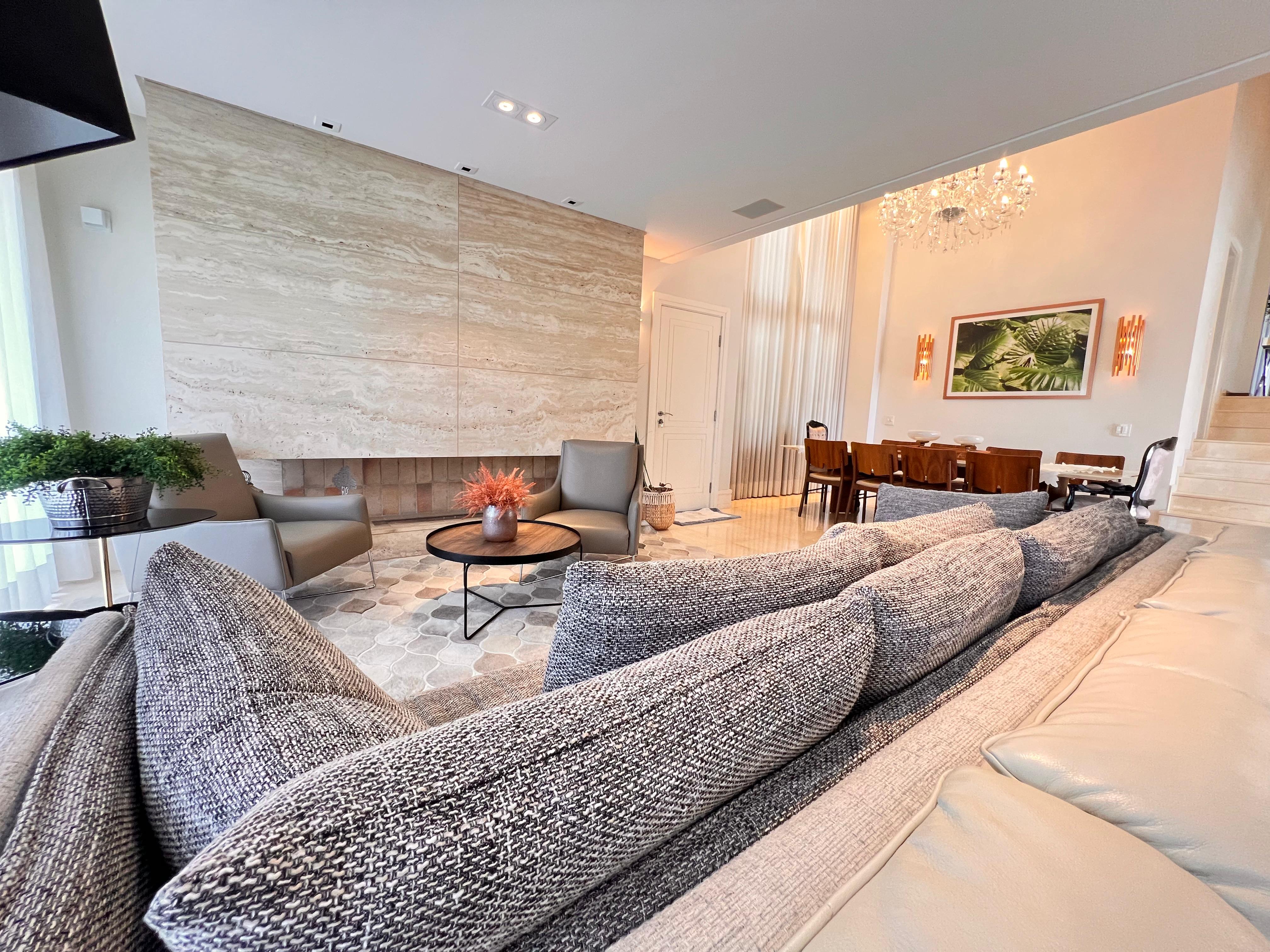 Casa com 4 dormit&oacute;rios &agrave; venda,810m&sup2; - Condom&iacute;nio Santa Maria - Votorantim - SP Rodovia João Leme dos Santos Votorantim - 