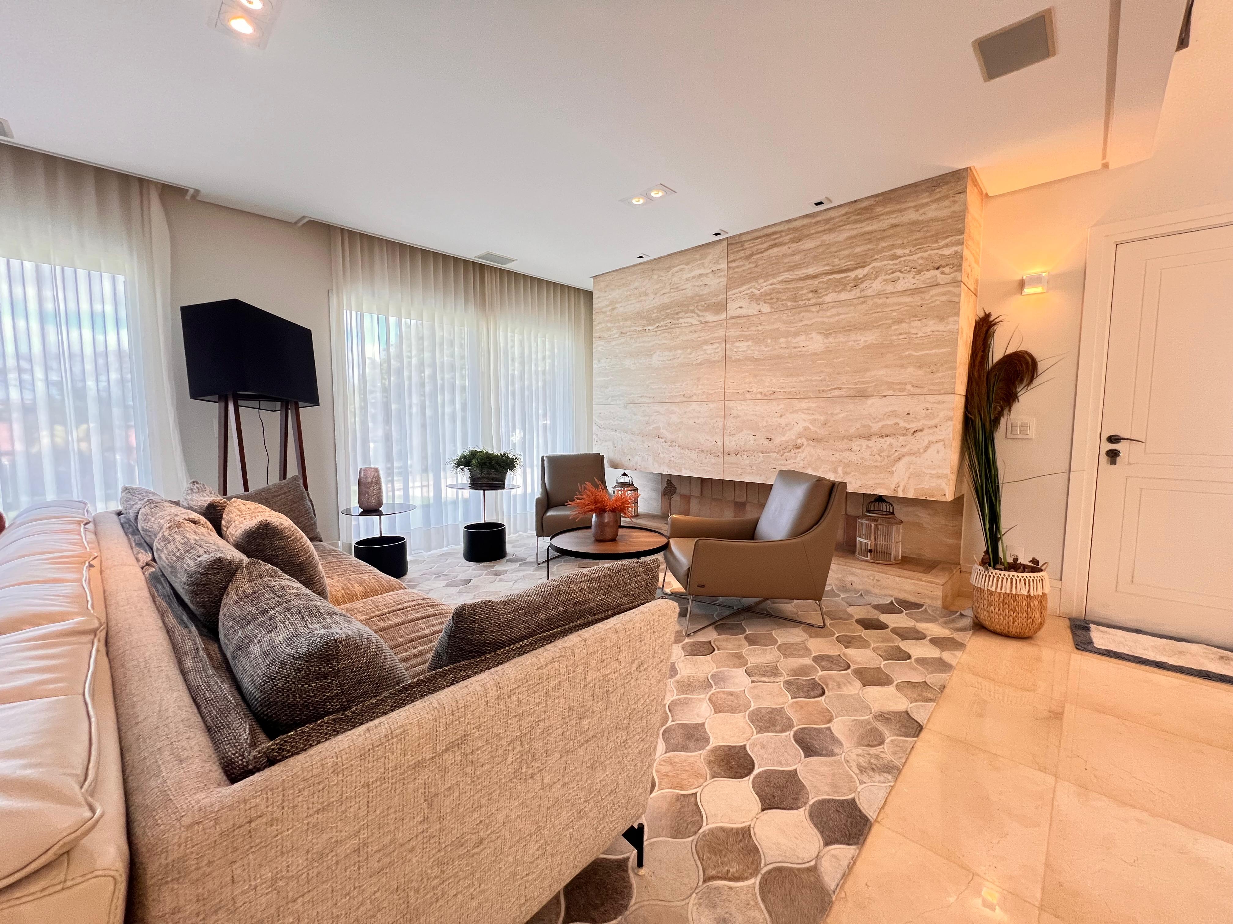 Casa com 4 dormit&oacute;rios &agrave; venda,810m&sup2; - Condom&iacute;nio Santa Maria - Votorantim - SP Rodovia João Leme dos Santos Votorantim - 